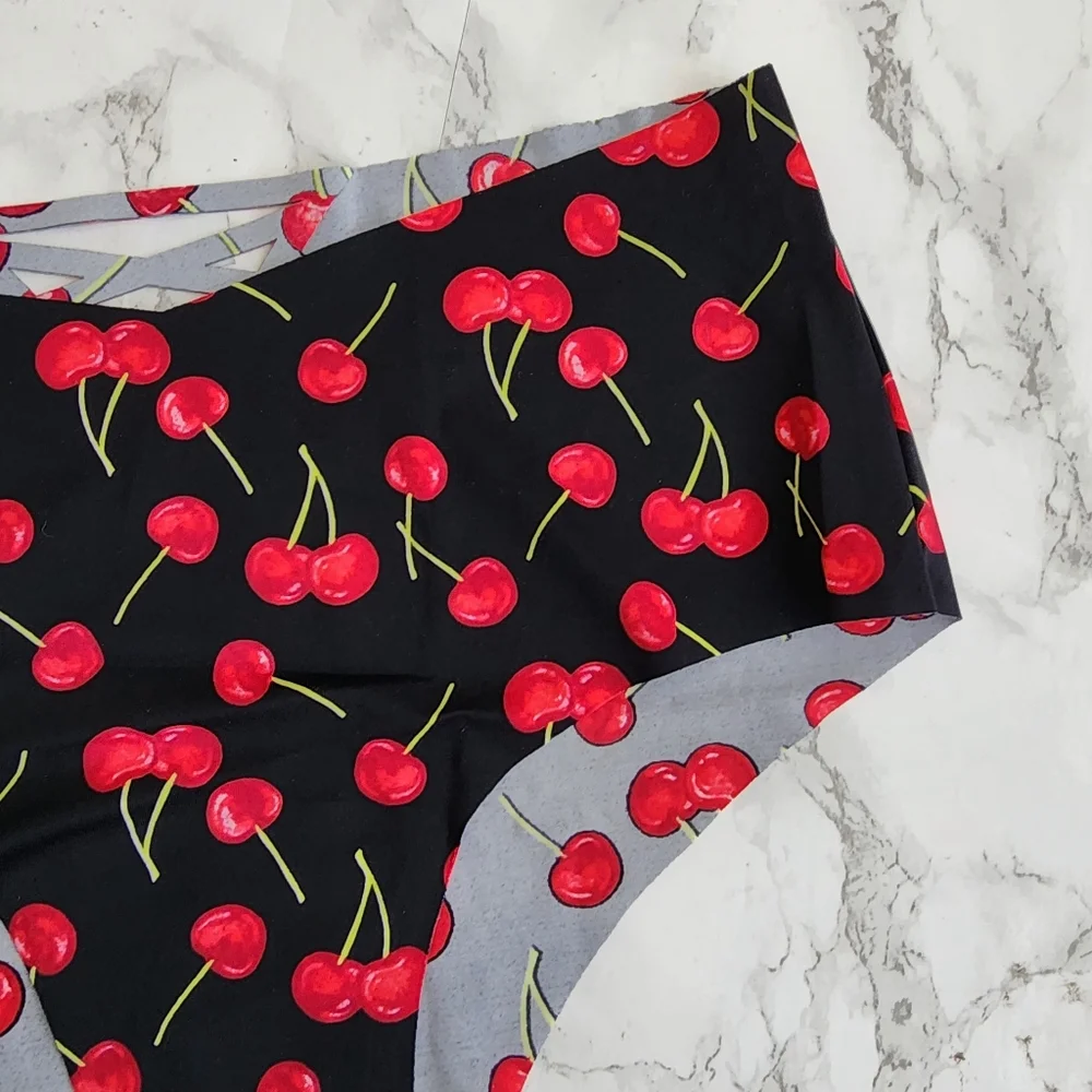 2 Victoria's Secret No-Show Cheeky Pink Black Hope Cherry